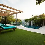 Filippos Traditional - Pool&garden Retreat Finiq