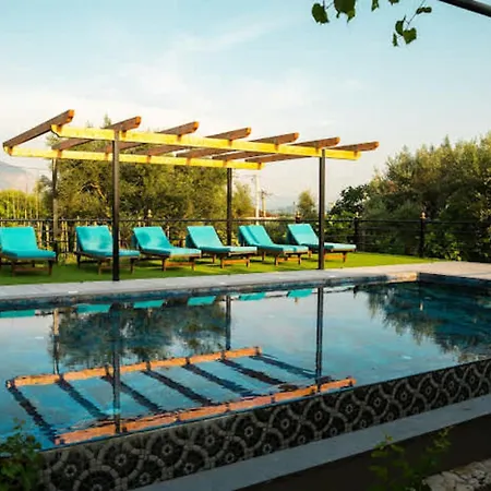 Filippos Traditional - Pool & Garden Retreat * Finiq