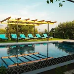 Filippos Traditional - Pool & Garden Retreat * Finiq