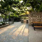 Filippos Traditional - Pool & Garden Retreat Finiq