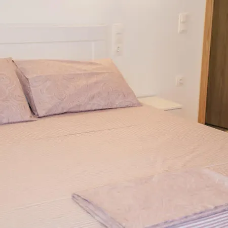 Filippos Traditional - Pool & Garden Retreat Finiq