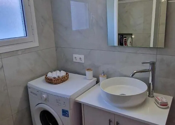 公寓 Filippos Traditional - Pool & Garden Retreat