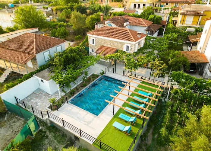 Filippos Traditional - Pool & Garden Retreat * Finiq
